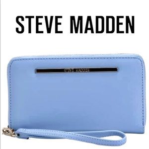 Steve Madden Zip Around Wallet/Wristlet/Clutch
